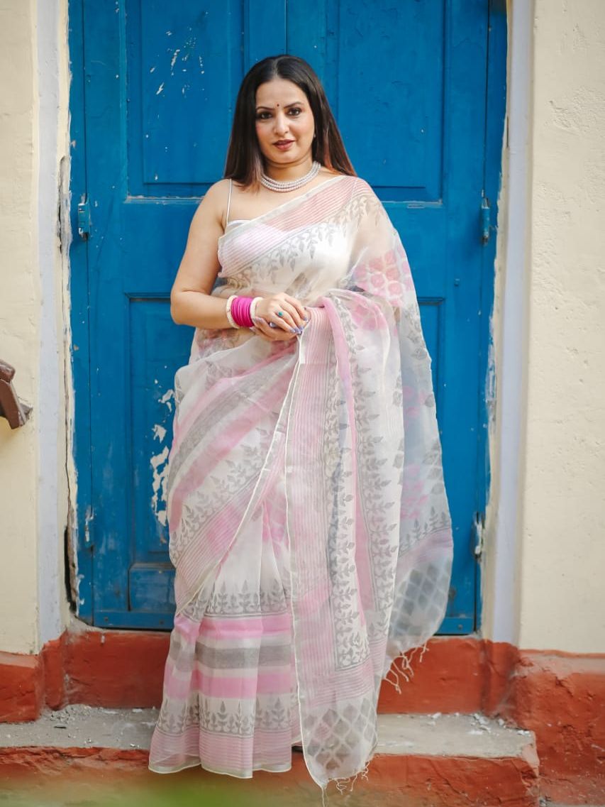 Soulweaves Pari Hoon Main Sarees Collection