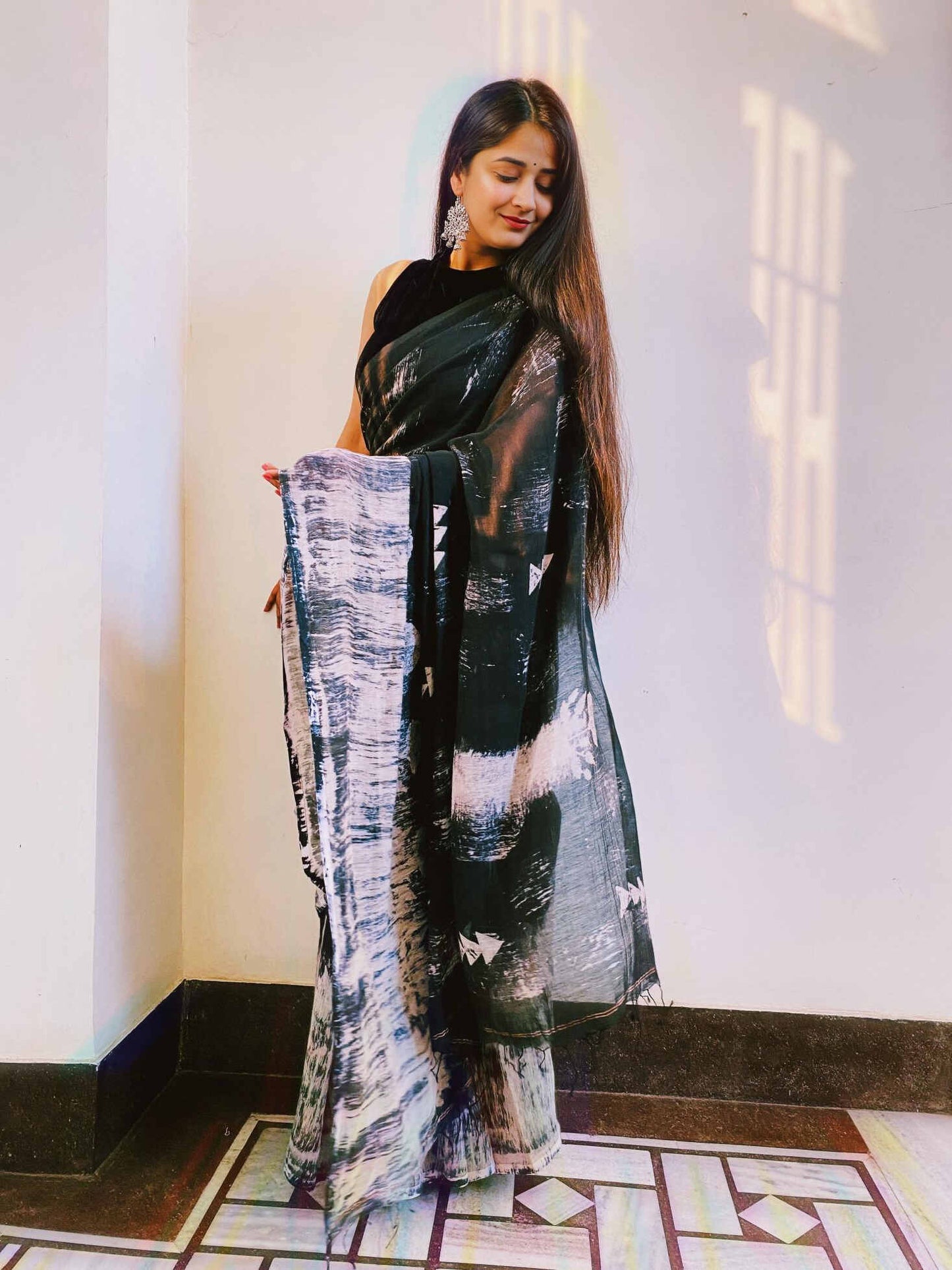 Blissful Charcoal Saree