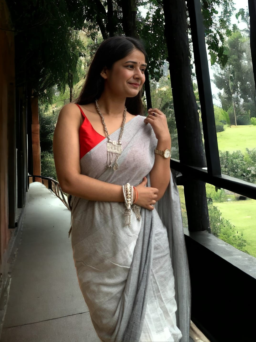 Ready Grey White Saree