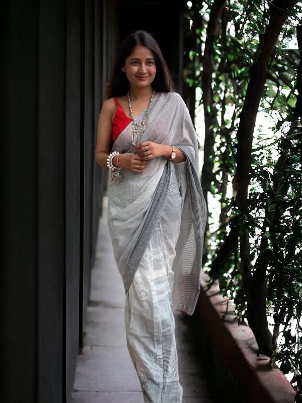 Ready Grey White Saree