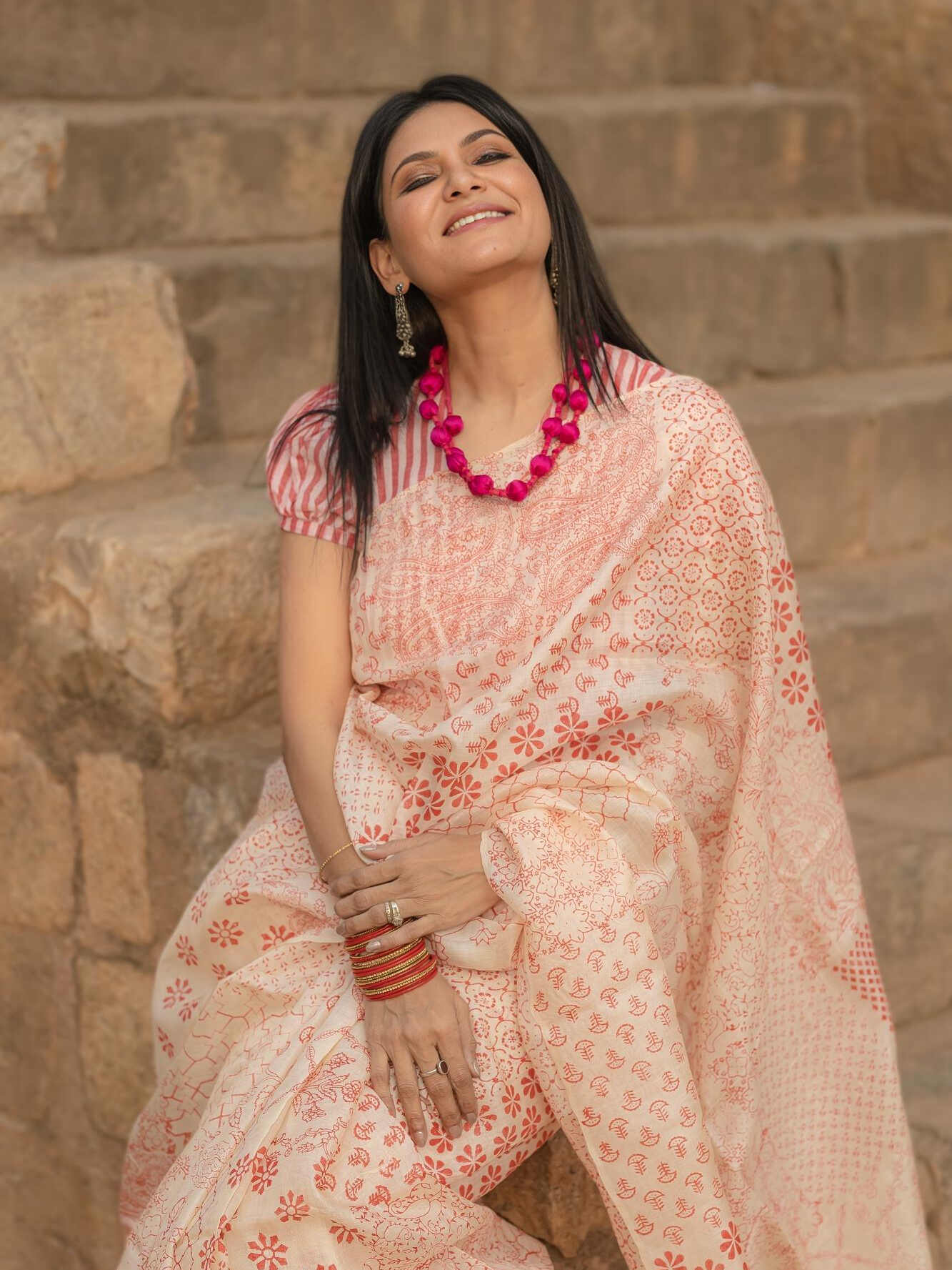 Bani Thani White Red Saree