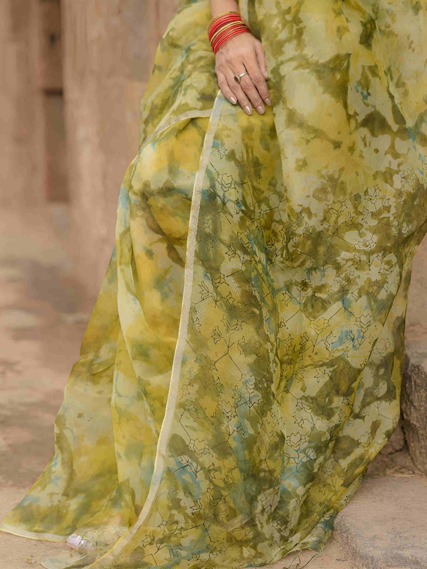 Bani Thani Lime Saree