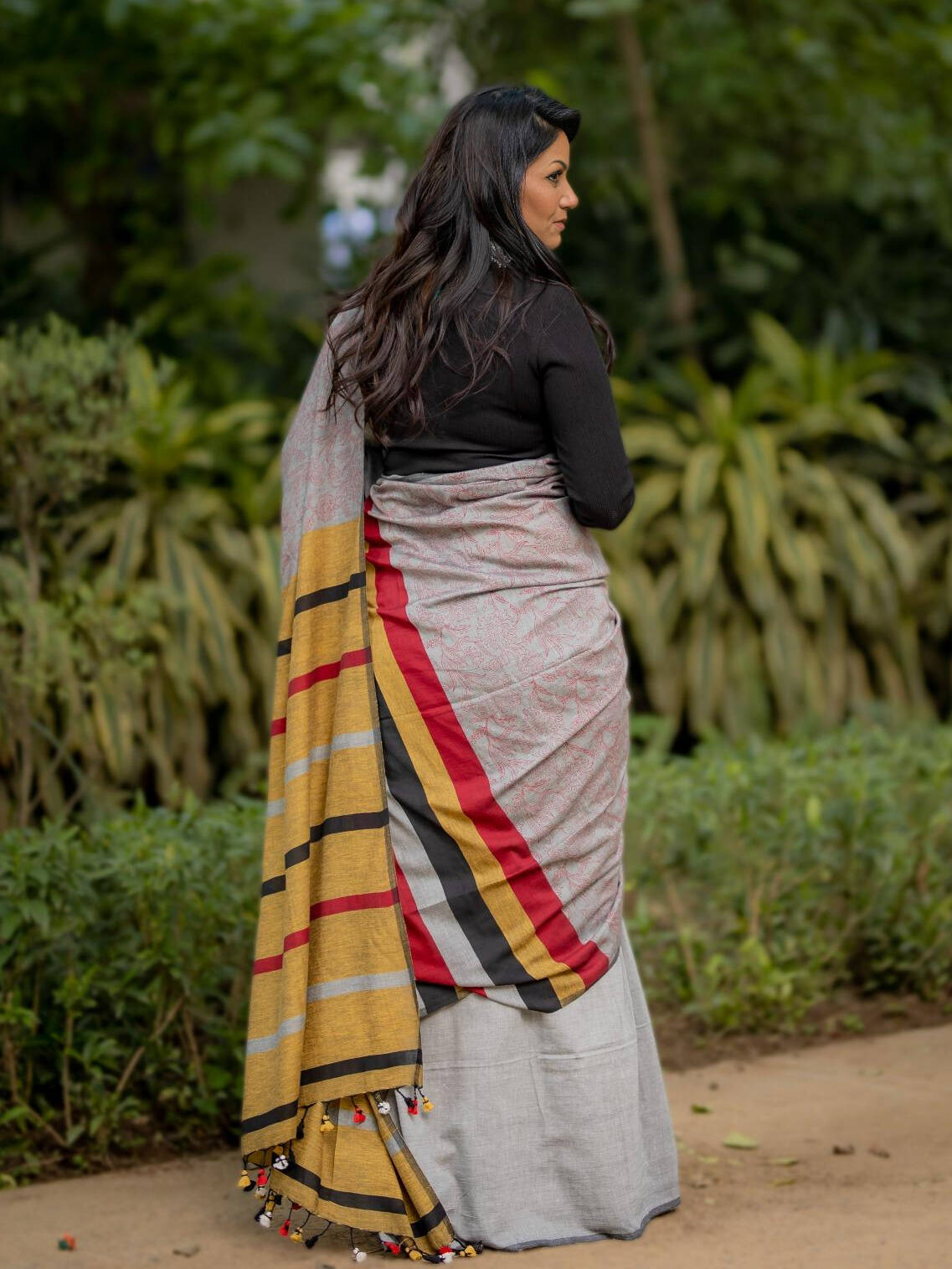 Kapaas Grey Saree