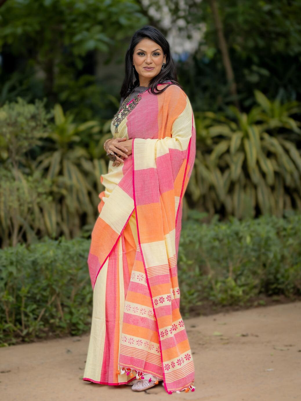 Kapaas Yellow Orange Saree