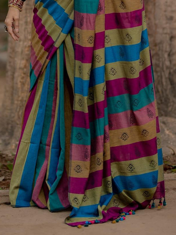 Kapaas Pink Blue Saree