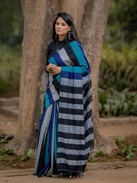 Kapaas Blue Saree