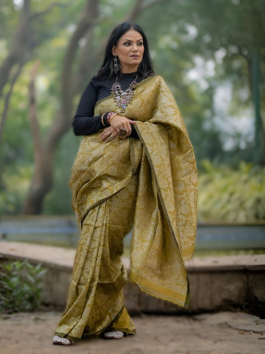 Bani Thani 09