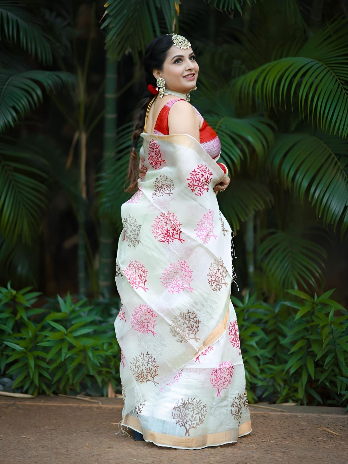 Pari tree saree