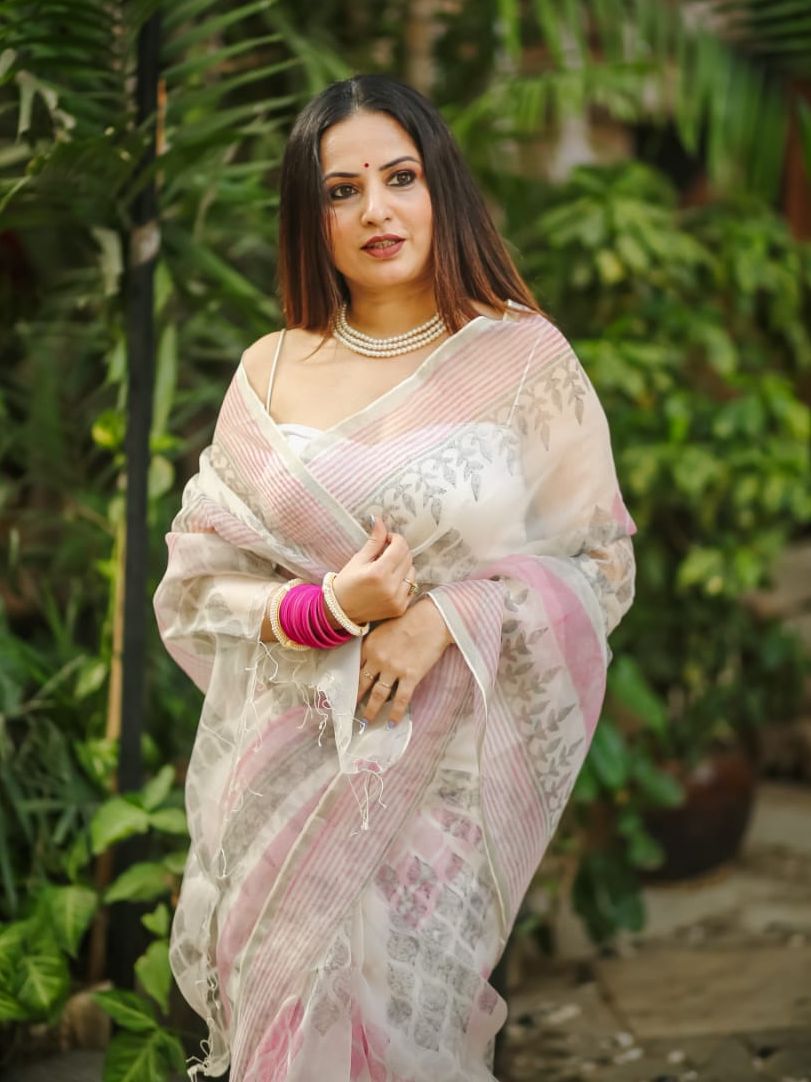 Pari white pink saree