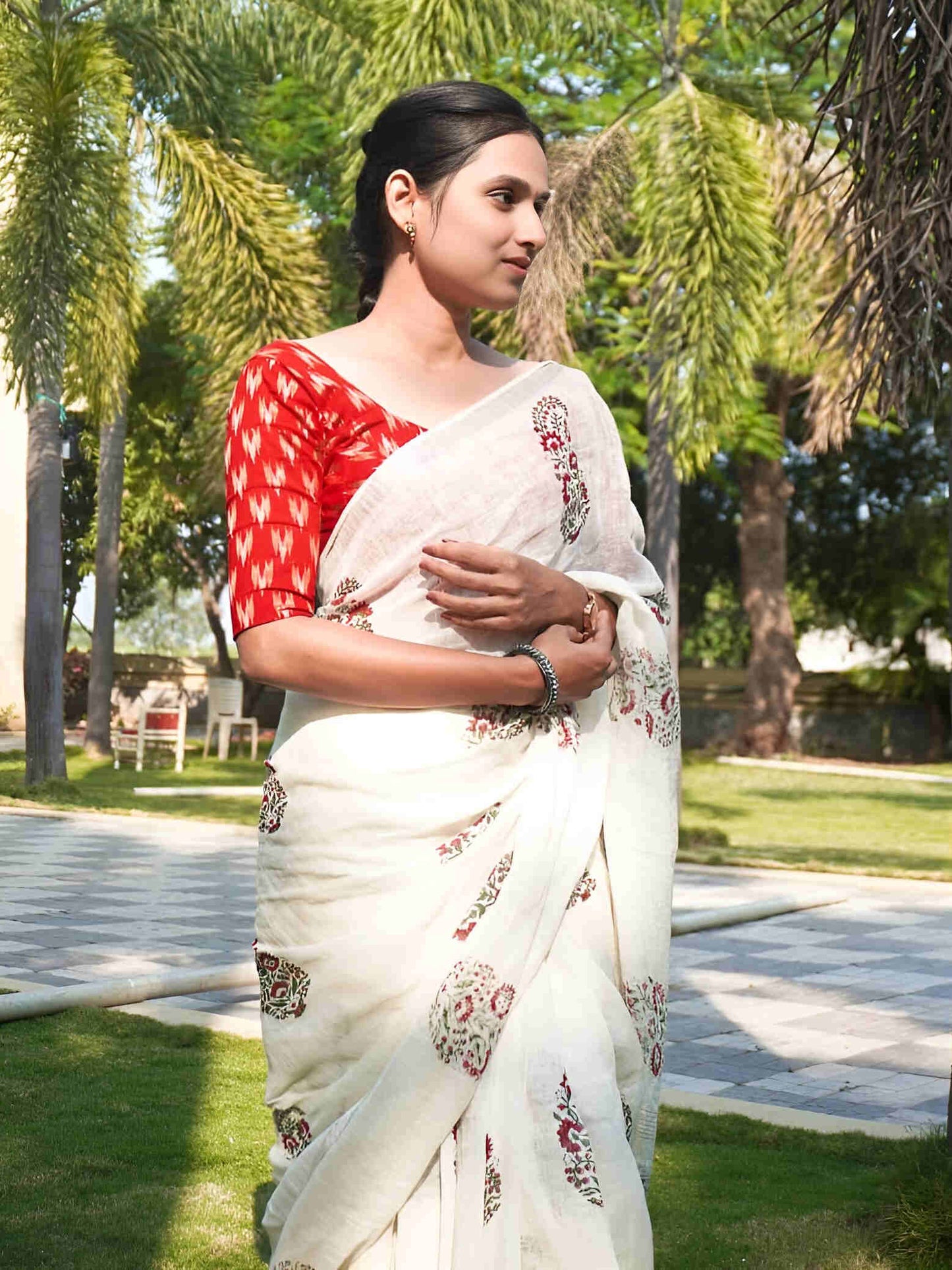 White Blockprinted saree