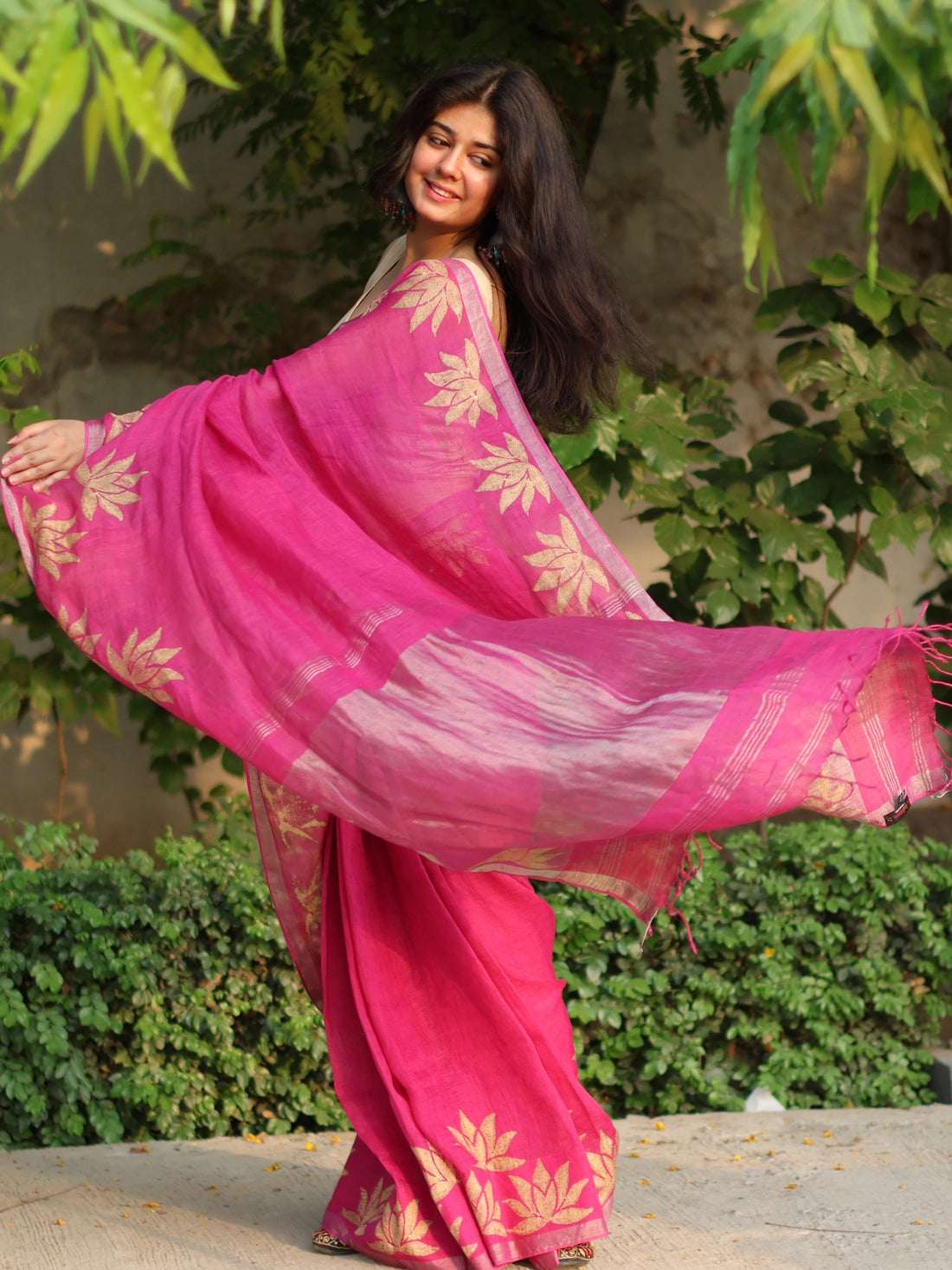 Soulweaves Lotus Fushia Saree