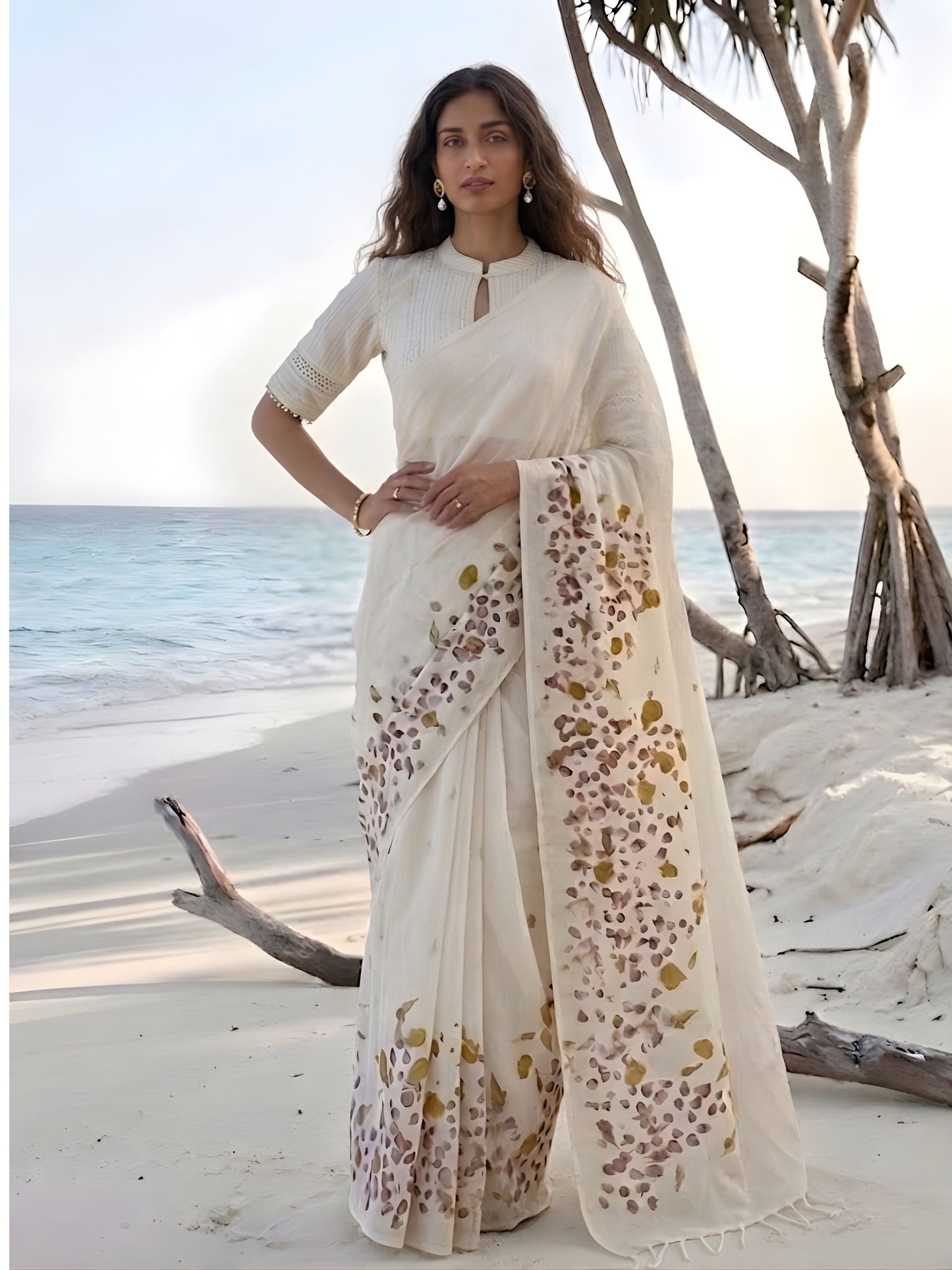 Petal Trace saree